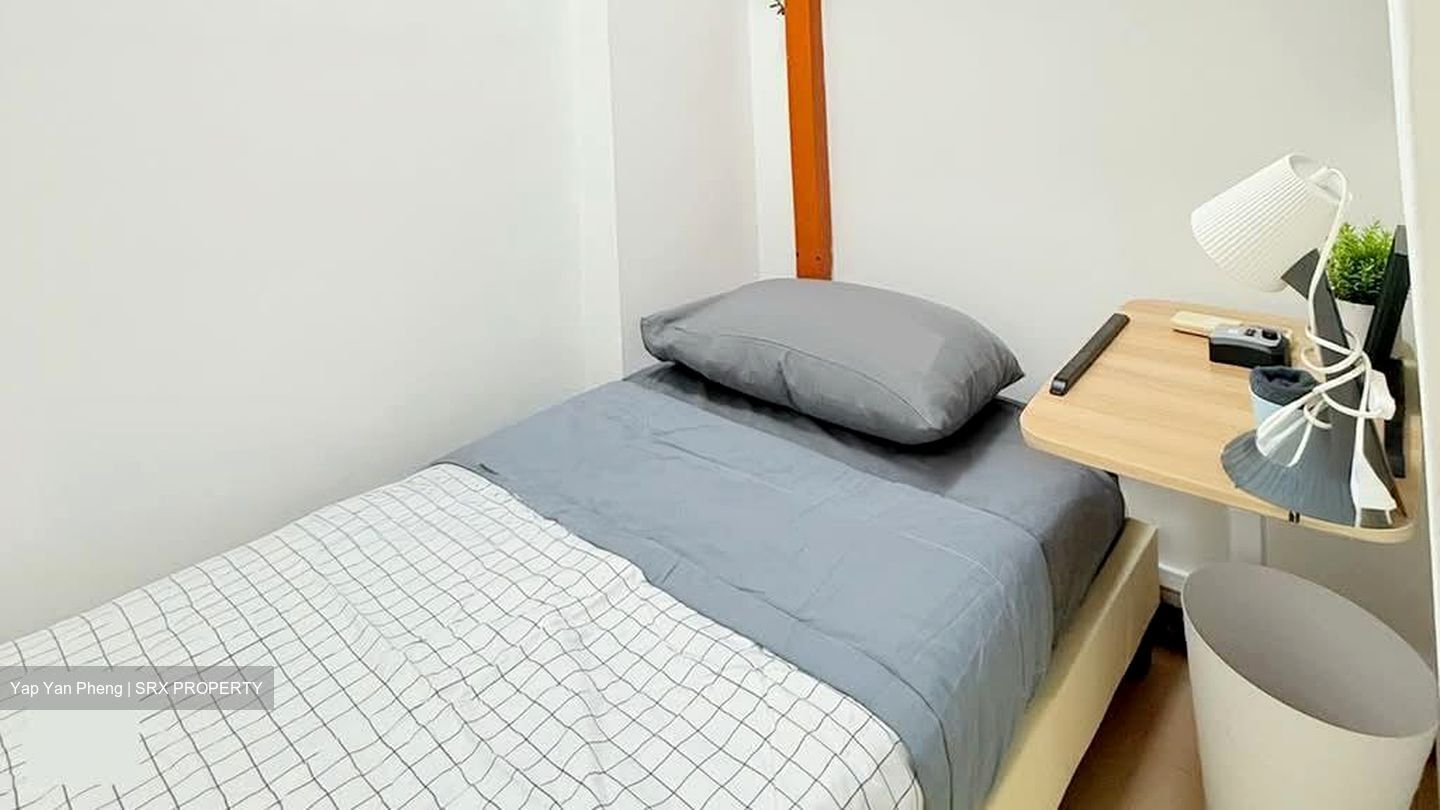 Central Green Condominium (D3), Condominium #561225121